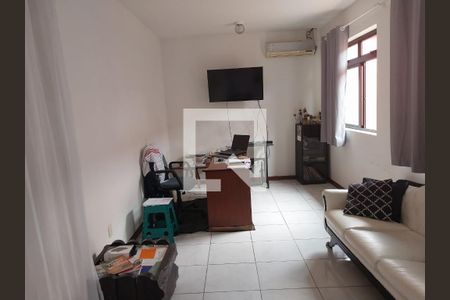 Casa à venda com 525m², 3 quartos e 2 vagasQuarto