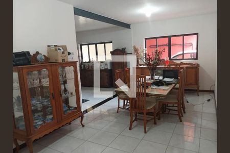 Casa à venda com 525m², 3 quartos e 2 vagasSala de Jantar