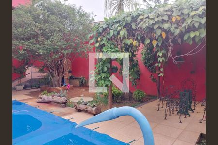 Casa à venda com 525m², 3 quartos e 2 vagasPiscina