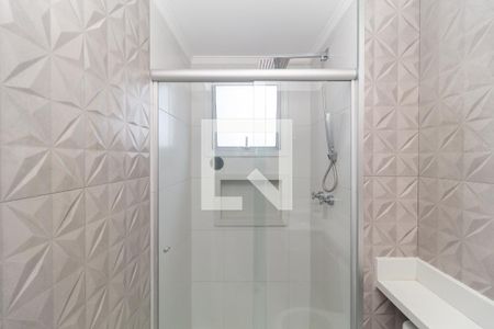 Apartamento à venda com 81m², 2 quartos e 2 vagasBanheiro da Suíte