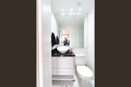 Apartamento à venda com 79m², 2 quartos e 2 vagasBanheiro