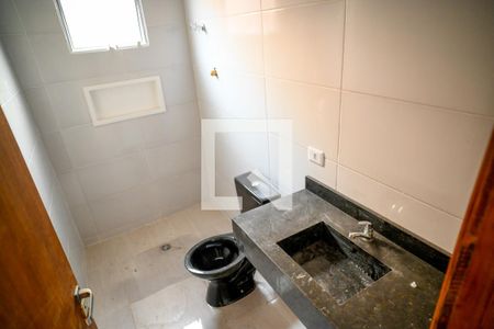 Casa à venda com 200m², 3 quartos e 2 vagasBanheiro Social