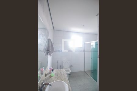 Casa à venda com 370m², 3 quartos e 5 vagas Casa à venda com 370m², 3 quartos e 5 vagasBanheiro