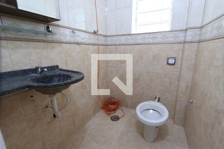 Banheiro de casa para alugar com 1 quarto, 100m² em Jardim Marília, São Paulo