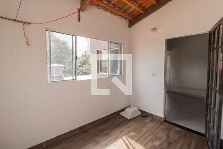 Casa à venda com 150m², 3 quartos e 1 vaga Casa à venda com 150m², 3 quartos e 1 vagaÁrea de Serviço