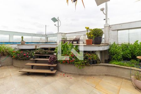 Apartamento à venda com 340m², 4 quartos e 4 vagasPiscina