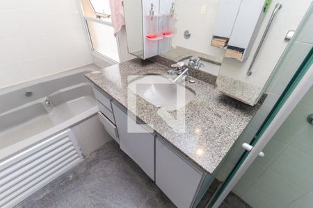 Apartamento à venda com 340m², 4 quartos e 4 vagasBanheiro da Suíte 1
