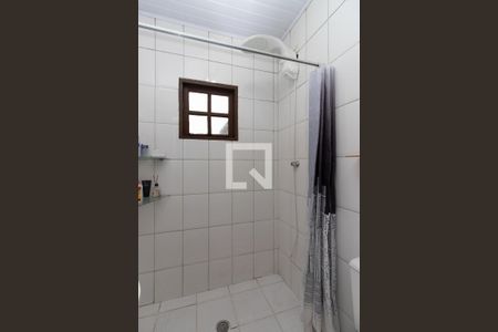 Casa à venda com 300m², 5 quartos e 6 vagas Casa à venda com 300m², 5 quartos e 6 vagasBanheiro 2