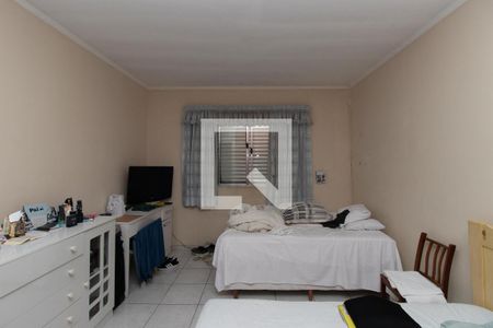 Casa à venda com 300m², 5 quartos e 6 vagas Casa à venda com 300m², 5 quartos e 6 vagasQuarto 3