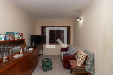 Casa à venda com 300m², 5 quartos e 6 vagas Casa à venda com 300m², 5 quartos e 6 vagasQuarto 6