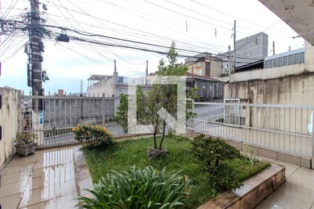 Casa à venda com 300m², 5 quartos e 6 vagas Casa à venda com 300m², 5 quartos e 6 vagasJardim