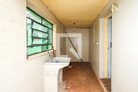 Casa à venda com 250m², 3 quartos e 2 vagas Casa à venda com 250m², 3 quartos e 2 vagasÁrea de Serviço