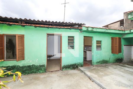 Casa à venda com 250m², 3 quartos e 2 vagas Casa à venda com 250m², 3 quartos e 2 vagasEdícula