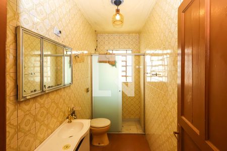 Casa à venda com 250m², 3 quartos e 2 vagas Casa à venda com 250m², 3 quartos e 2 vagasBanheiro