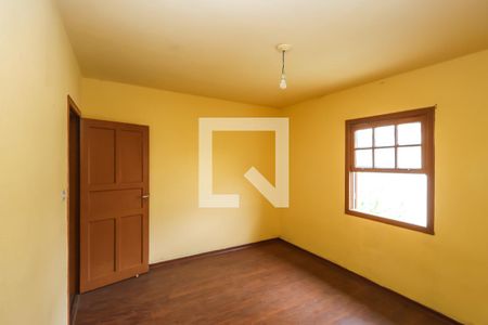 Casa à venda com 250m², 3 quartos e 2 vagas Casa à venda com 250m², 3 quartos e 2 vagasQuarto 2