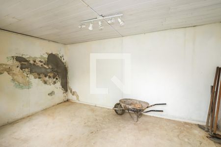 Casa à venda com 250m², 3 quartos e 2 vagas Casa à venda com 250m², 3 quartos e 2 vagasEdícula