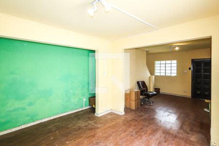 Sala de casa à venda com 3 quartos, 250m² em Vila Brasilina, São Paulo