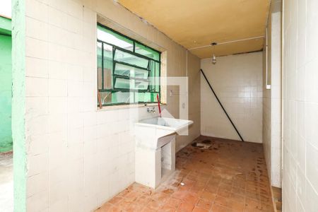 Casa à venda com 250m², 3 quartos e 2 vagas Casa à venda com 250m², 3 quartos e 2 vagasÁrea de Serviço