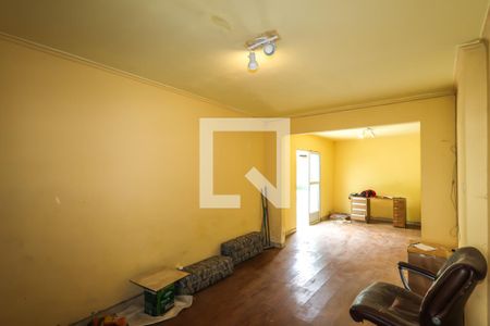 Sala de casa à venda com 3 quartos, 250m² em Vila Brasilina, São Paulo