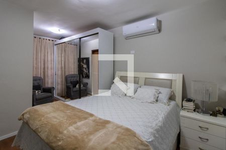 Suíte 1 de casa para alugar com 3 quartos, 252m² em Jardim Santa Mena, Guarulhos