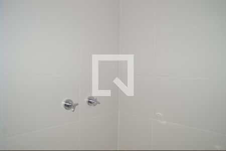 Banheiro de kitnet/studio para alugar com 1 quarto, 20m² em Alto do Ipiranga, São Paulo