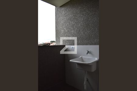 Área de serviço de kitnet/studio para alugar com 1 quarto, 33m² em Portão, Curitiba