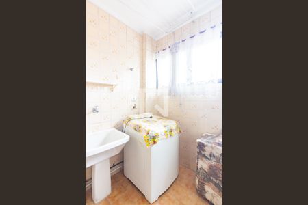 Apartamento à venda com 70m², 2 quartos e 1 vagaÁrea de Serviço 