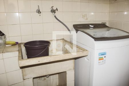 Casa para alugar com 199m², 4 quartos e 2 vagas Casa para alugar com 199m², 4 quartos e 2 vagasÁrea de Serviço