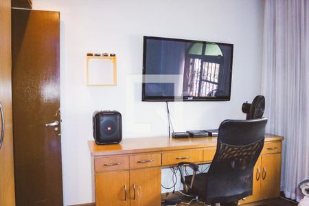 Casa para alugar com 199m², 4 quartos e 2 vagas Casa para alugar com 199m², 4 quartos e 2 vagasQuarto 2