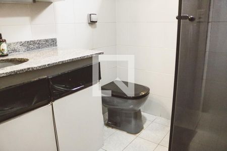 Casa para alugar com 199m², 4 quartos e 2 vagas Casa para alugar com 199m², 4 quartos e 2 vagasBanheiro