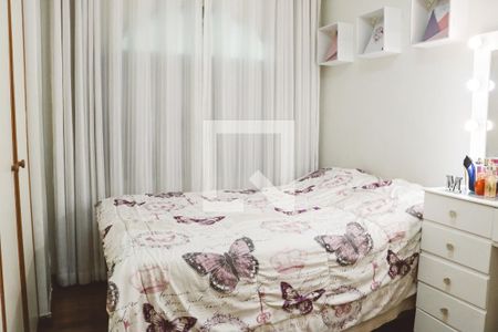 Casa para alugar com 199m², 4 quartos e 2 vagas Casa para alugar com 199m², 4 quartos e 2 vagasQuarto 1