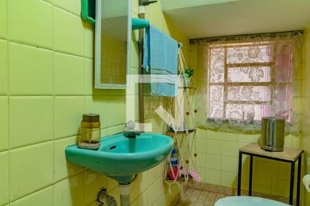 Casa à venda com 125m², 2 quartos e 2 vagasBanheiro