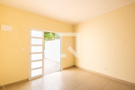 Sala de casa para alugar com 2 quartos, 80m² em Rochdale, Osasco