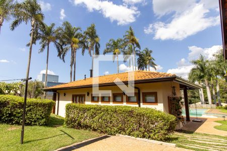 Casa à venda com 7870m², 5 quartos e 5 vagas Casa à venda com 7870m², 5 quartos e 5 vagasÁrea comum