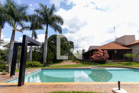 Casa à venda com 7870m², 5 quartos e 5 vagas Casa à venda com 7870m², 5 quartos e 5 vagasÁrea comum