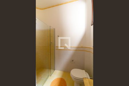 Casa à venda com 7870m², 5 quartos e 5 vagas Casa à venda com 7870m², 5 quartos e 5 vagasQuarto 02