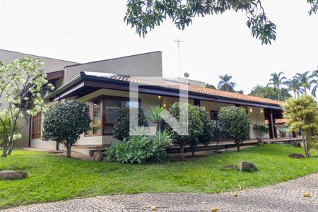 Casa à venda com 7870m², 5 quartos e 5 vagas Casa à venda com 7870m², 5 quartos e 5 vagasÁrea comum