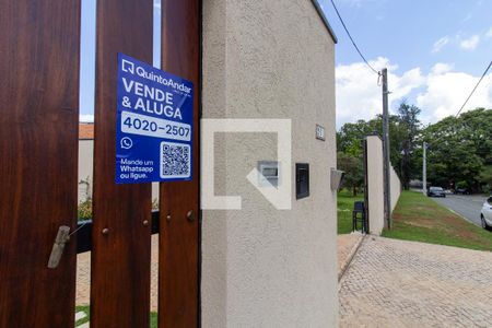 Casa à venda com 7870m², 5 quartos e 5 vagas Casa à venda com 7870m², 5 quartos e 5 vagasPlaquinha