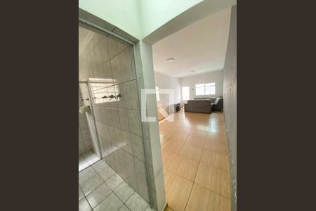 Sala de casa para alugar com 1 quarto, 80m² em Jardim Ponte Rasa, São Paulo