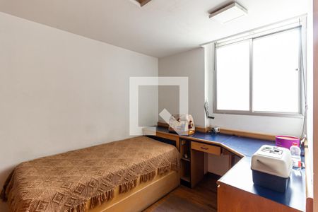 Apartamento à venda com 295m², 3 quartos e 2 vagas Apartamento à venda com 295m², 3 quartos e 2 vagasQuarto da Suíte 2