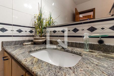 Apartamento à venda com 295m², 3 quartos e 2 vagas Apartamento à venda com 295m², 3 quartos e 2 vagasBanheiro da Suíte 2