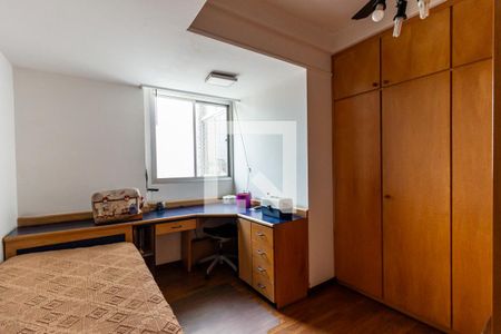 Apartamento à venda com 295m², 3 quartos e 2 vagas Apartamento à venda com 295m², 3 quartos e 2 vagasQuarto da Suíte 2