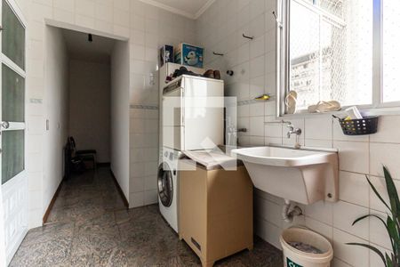 Apartamento à venda com 295m², 3 quartos e 2 vagas Apartamento à venda com 295m², 3 quartos e 2 vagasÁrea de Serviço