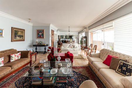 Apartamento à venda com 295m², 3 quartos e 2 vagas Apartamento à venda com 295m², 3 quartos e 2 vagasSala