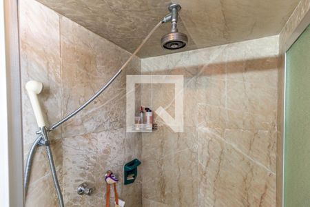 Apartamento à venda com 295m², 3 quartos e 2 vagas Apartamento à venda com 295m², 3 quartos e 2 vagasBanheiro da Suíte 3