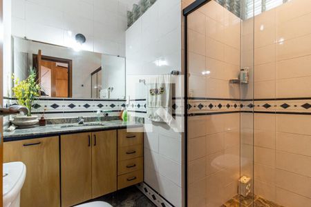 Apartamento à venda com 295m², 3 quartos e 2 vagas Apartamento à venda com 295m², 3 quartos e 2 vagasBanheiro da Suíte 2