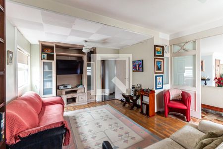 Apartamento à venda com 295m², 3 quartos e 2 vagas Apartamento à venda com 295m², 3 quartos e 2 vagasSala de Televisão