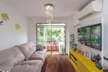 Apartamento à venda com 110m², 3 quartos e 2 vagasSala