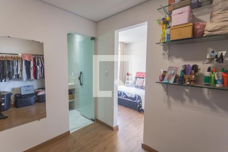 Casa à venda com 210m², 3 quartos e 2 vagasCloset da Suíte
