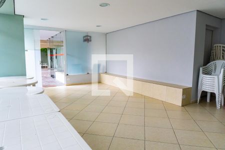 Apartamento à venda com 58m², 2 quartos e 1 vagaÁrea comum